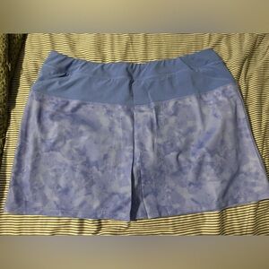 Women’s Adidas golf skort.